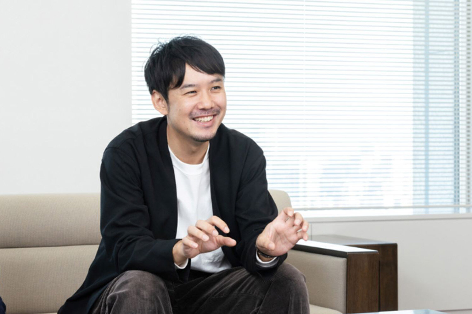 ブランド・コミュニケーション本部 コミュニケーションデザイン部の大川原 勇太さん