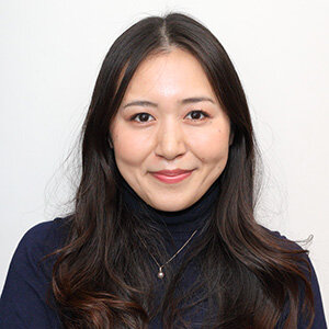 山口 成美
